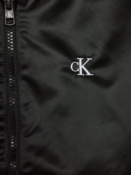 Calvin Klein Jeans Kurtka bomber IB0IB01980 Czarny Regular Fit