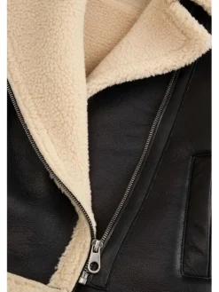 Coccodrillo Kurtka przejściowa ZC5153101OGJ-021 Czarny Regular Fit