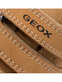Geox Półbuty B Tutim B. A B9439A 00032 C5046 Brązowy