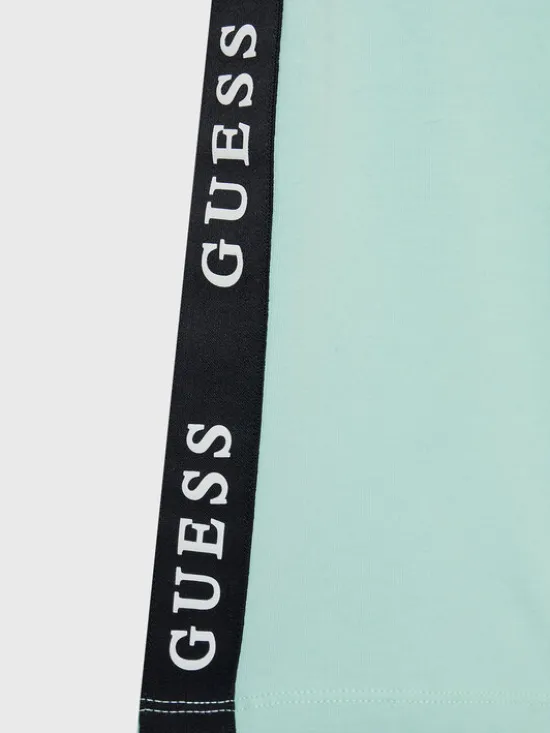 Guess Szorty sportowe J3RD14 KABR0 Niebieski Slim Fit