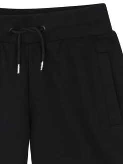 HUGO Szorty sportowe G01183 S Czarny Regular Fit